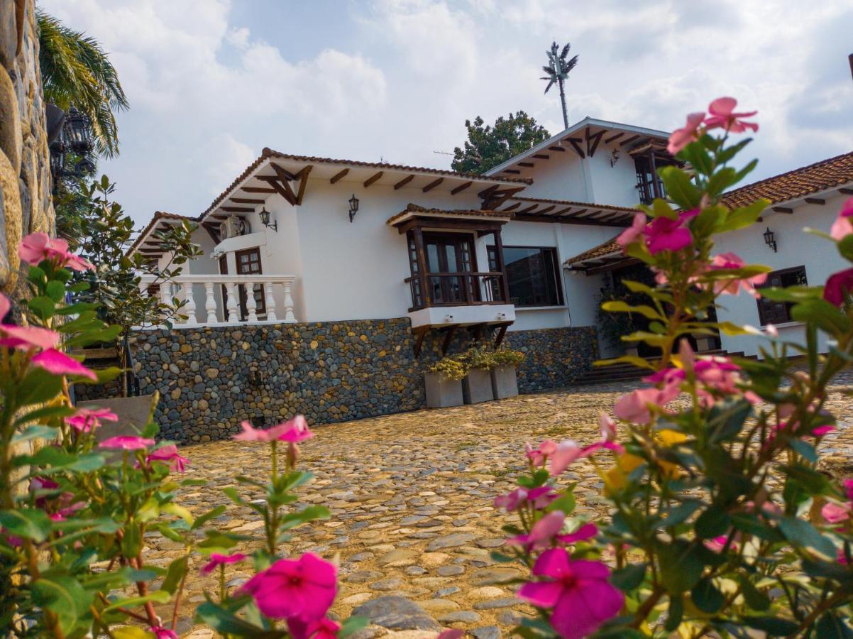 Hotel Boutique La Casa De Piedra Cali Exterior foto