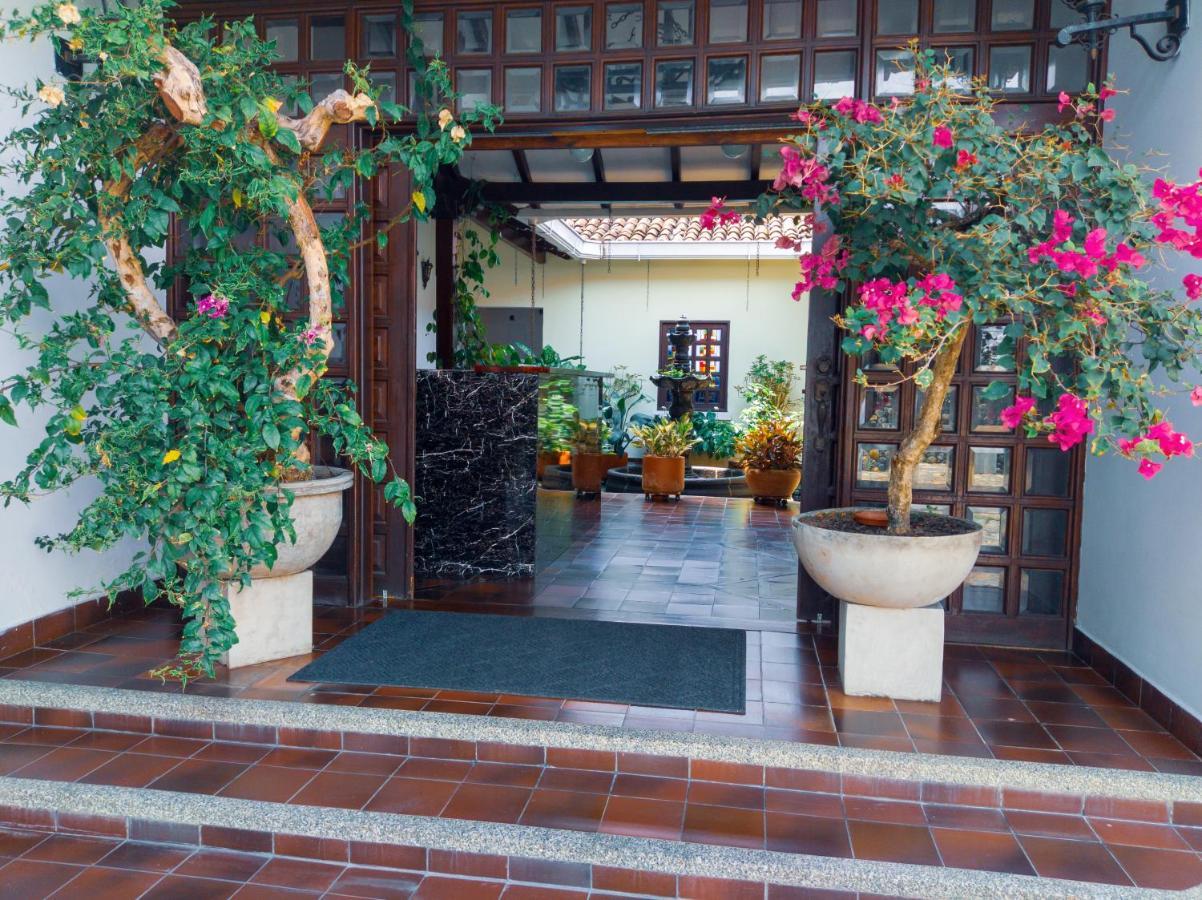 Hotel Boutique La Casa De Piedra Cali Exterior foto